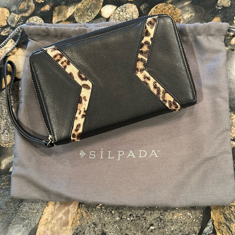 Clutch by Silpada
